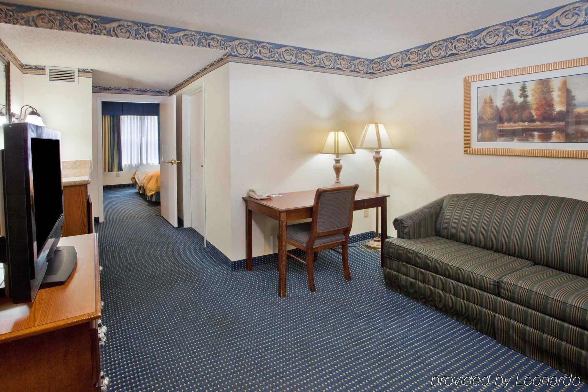 Country Inn & Suites By Radisson, Washington, Dc East - Capitol Heights, Md Стая снимка